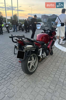 Мотоцикл Спорт-туризм Honda VFR 800F Interceptor 2011 в 