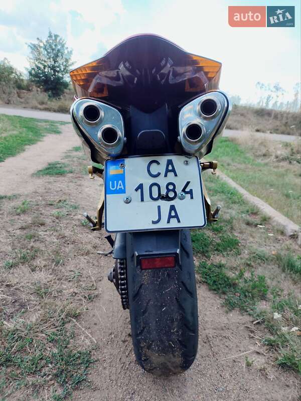 Мотоцикл Спорт-туризм Honda VFR 800F Interceptor 2003 в Новоукраїнці