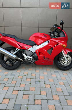 Мотоцикл Спорт-туризм Honda VFR 800F Interceptor 1999 в 