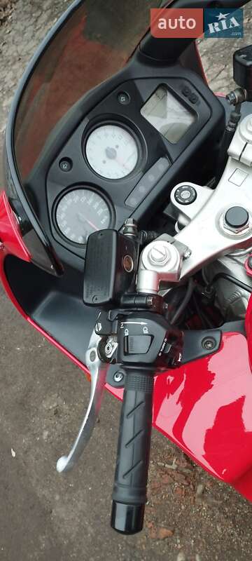 Мотоцикл Спорт-туризм Honda VFR 800F Interceptor 1999 в Полтаве