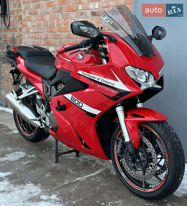 Honda VFR 800F Interceptor 2019