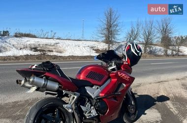 Мотоцикл Спорт-туризм Honda VFR 800F Interceptor 2002 в Житомире
