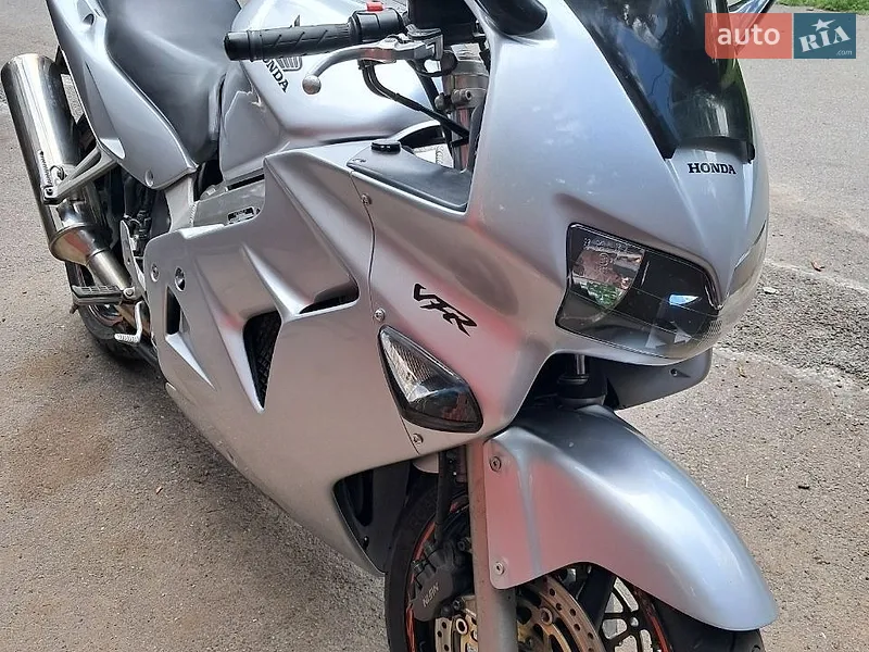 Honda VFR 800F Interceptor 1998