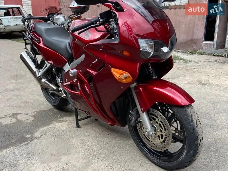 Honda VFR 800F Interceptor 1998