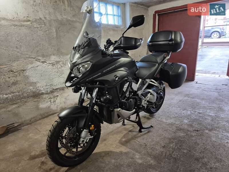 Honda VFR 800X Crossrunner 2015