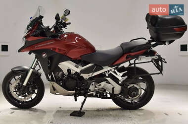 Мотоцикл Спорт-туризм Honda VFR 800X Crossrunner 2017 в 