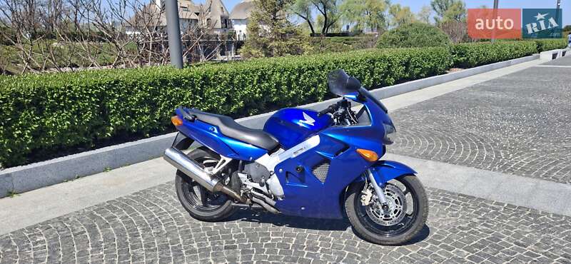 Мотоцикл Спорт-туризм Honda VFR 800X Crossrunner 2011 в 