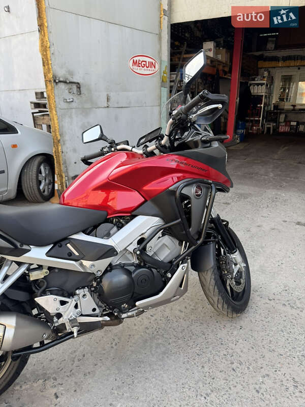 Мотоцикл Спорт-туризм Honda VFR 800X Crossrunner 2016 в Белой Церкви