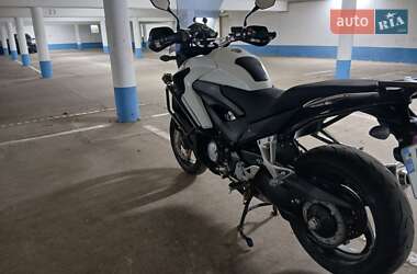 Мотоцикл Спорт-туризм Honda VFR 800X Crossrunner 2013 в 