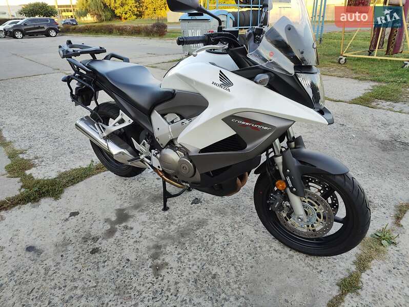 Мотоцикл Спорт-туризм Honda VFR 800X Crossrunner 2012 в 