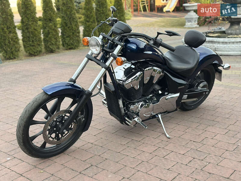 Мотоцикл Круизер Honda VT 1300CX Fury 2020 в Стрые