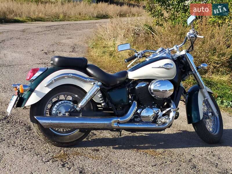Мотоцикл Чоппер Honda VT 400 1997 в Сарнах