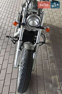 Боббер Honda VT 400 2005 в Кременчуці