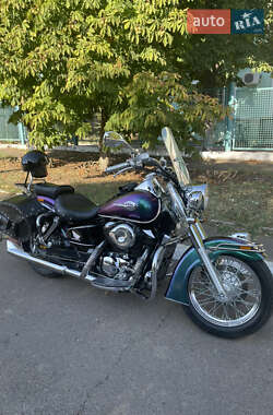 Мотоцикл Круизер Honda VT 750C 2001 в 