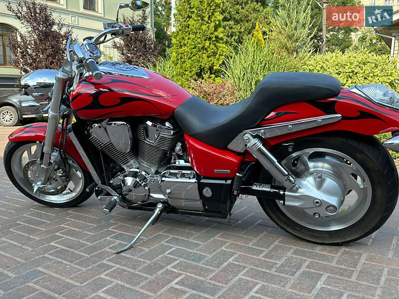 Мотоцикл Круізер Honda VTX 1800F 2007 в Житомирі
