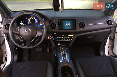 Внедорожник / Кроссовер Honda X-NV 2020 в 