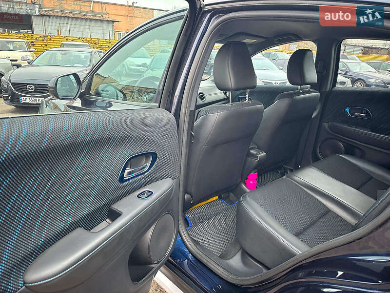 Позашляховик / Кросовер Honda X-NV 2019 в Запоріжжі