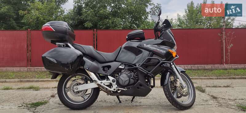 Мотоцикл Внедорожный (Enduro) Honda XL 1000 2004 в Хмельницком