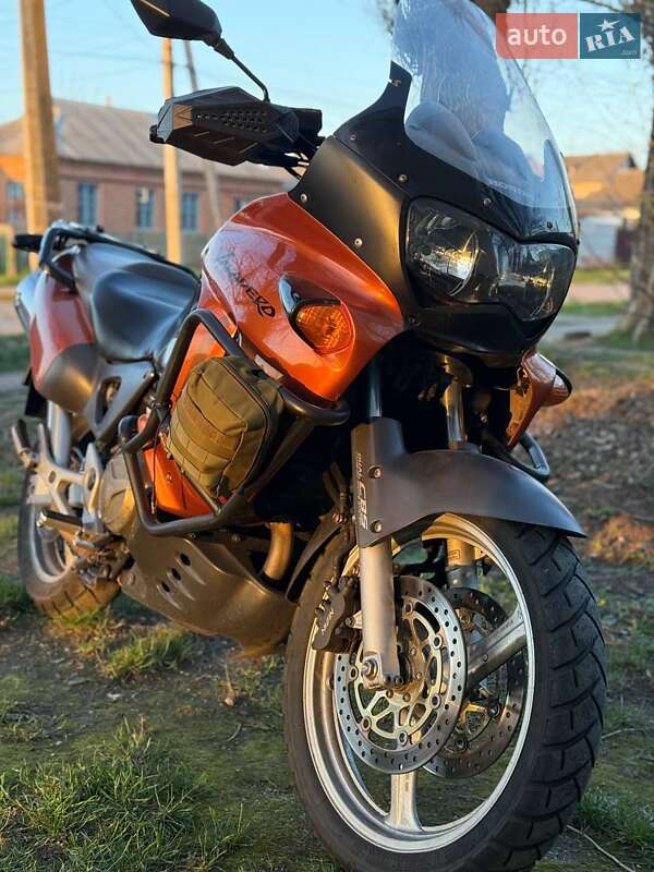 Мотоцикл Супермото (Motard) Honda XL 1000V Varadero 1999 в Кременчуге