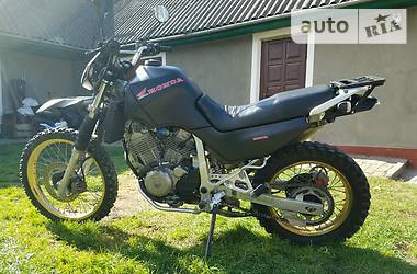 Мотоцикл Внедорожный (Enduro) Honda XL 600V Transalp 2000 в Кременце