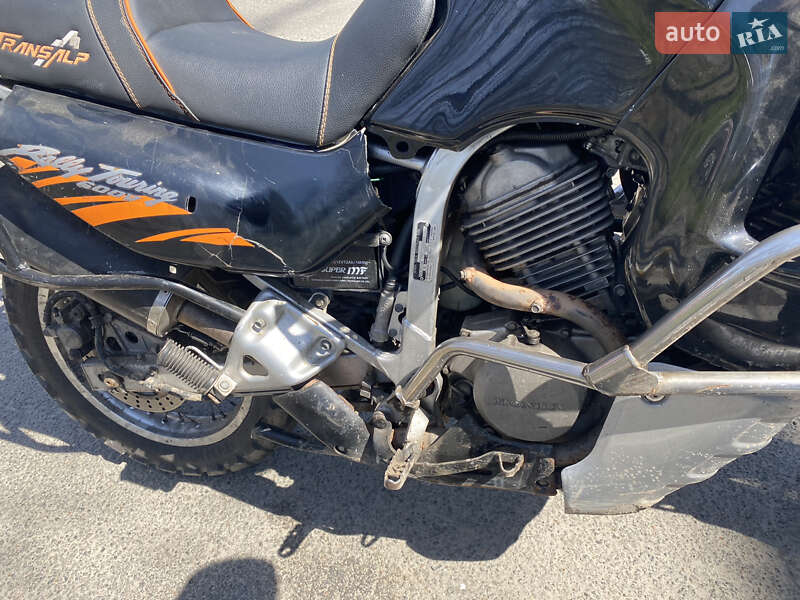 Мотоцикл Внедорожный (Enduro) Honda XL 600V Transalp 1999 в Киеве