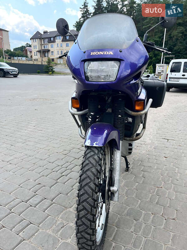 Мотоцикл Многоцелевой (All-round) Honda XL 600V Transalp 1998 в Бучаче