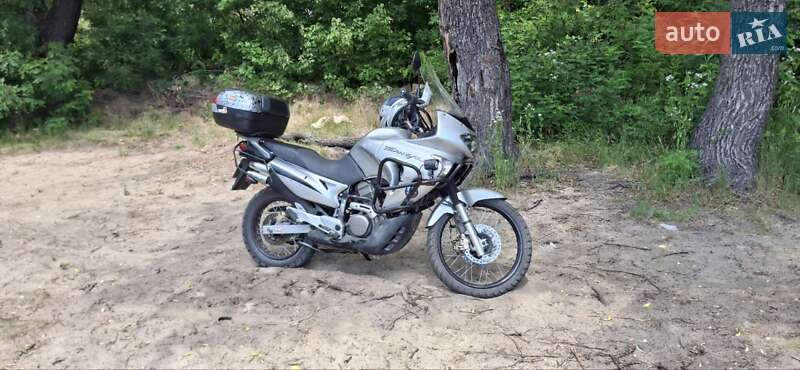 Мотоцикл Туризм Honda XL 650V Transalp 2005 в Изюме