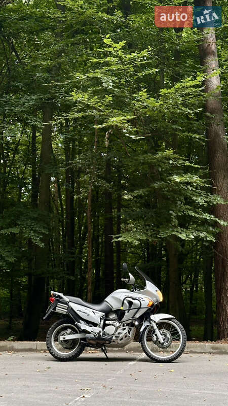 Мотоцикл Внедорожный (Enduro) Honda XL 650V Transalp 2001 в Львове