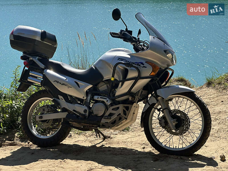 Мотоцикл Внедорожный (Enduro) Honda XL 650V Transalp 2001 в Львове