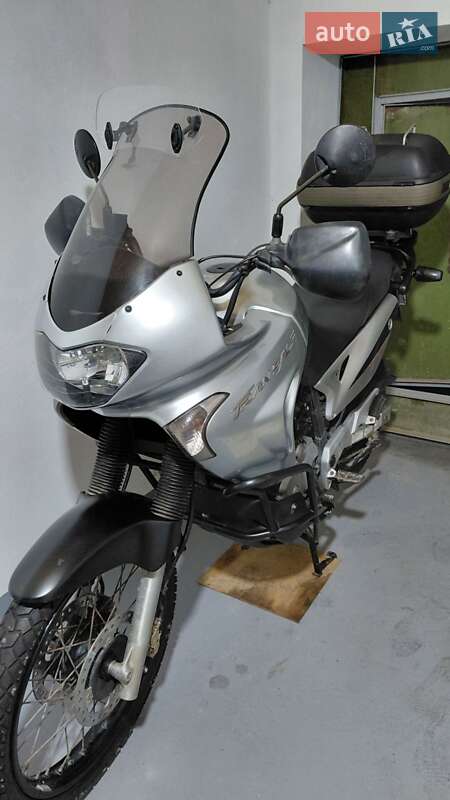 Мотоцикл Туризм Honda XL 650V Transalp 2006 в Чорткове фото 2 Мотоцикл Туризм Honda XL 650V Transalp 2006 в Чорткове