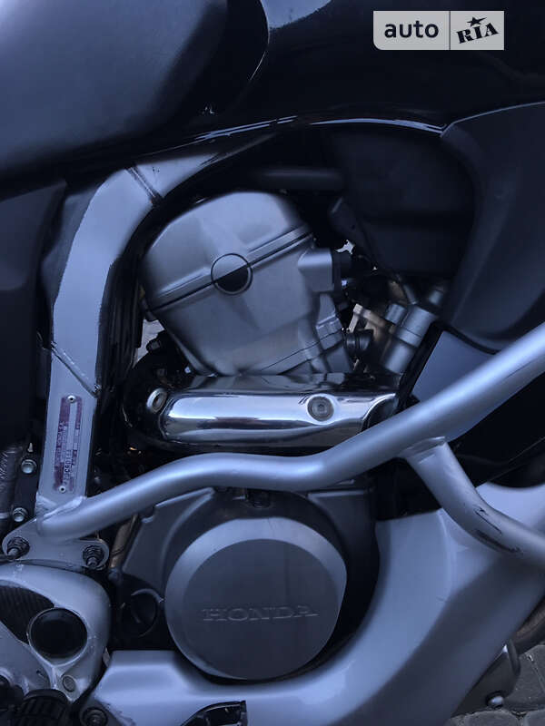 Мотоцикл Многоцелевой (All-round) Honda XL 700V Transalp 2011 в Трускавце