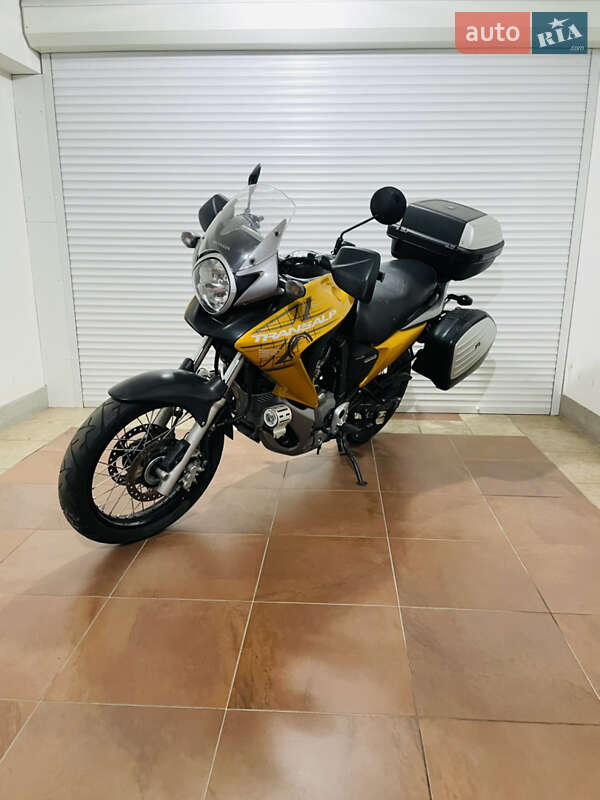 Мотоцикл Внедорожный (Enduro) Honda XL 700V Transalp 2010 в 