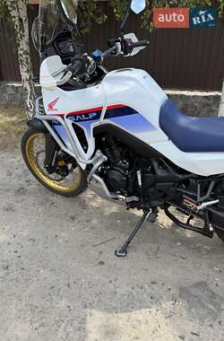 Мотоцикл Многоцелевой (All-round) Honda XL 750 Transalp 2023 в 