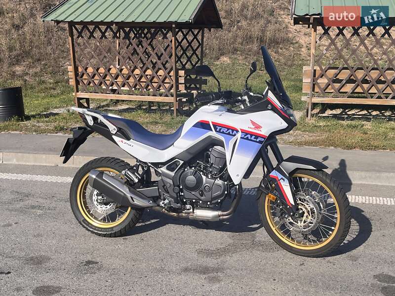 Мотоцикл Многоцелевой (All-round) Honda XL 750 Transalp 2023 в 