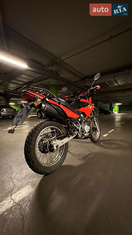 Мотоцикл Внедорожный (Enduro) Honda XR 125L 2013 в Киеве