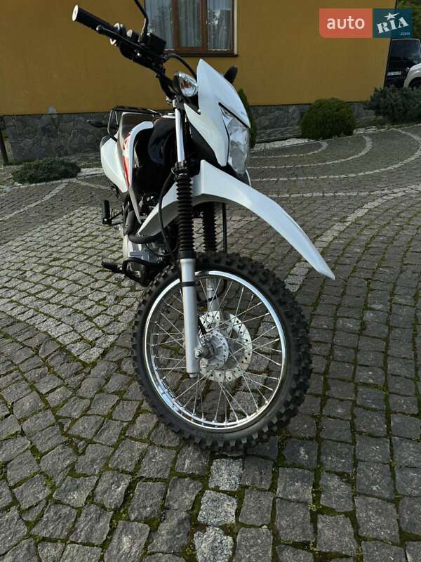 Мотоцикл Кросс Honda XR 150L 2023 в Черновцах