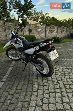 Мотоцикл Кросс Honda XR 150L 2023 в 