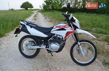 Мотоцикл Внедорожный (Enduro) Honda XR 150L 2023 в 
