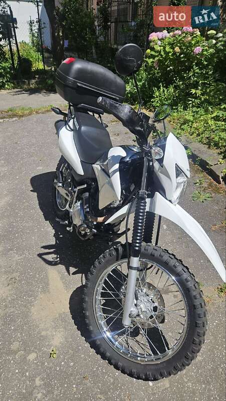 Мотоцикл Внедорожный (Enduro) Honda XR 150L 2014 в Львове
