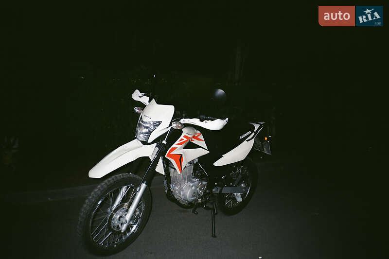 Мотоцикл Внедорожный (Enduro) Honda XR 150L 2020 в 