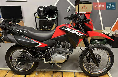 Мотоцикл Внедорожный (Enduro) Honda XR 150L 2025 в Запорожье