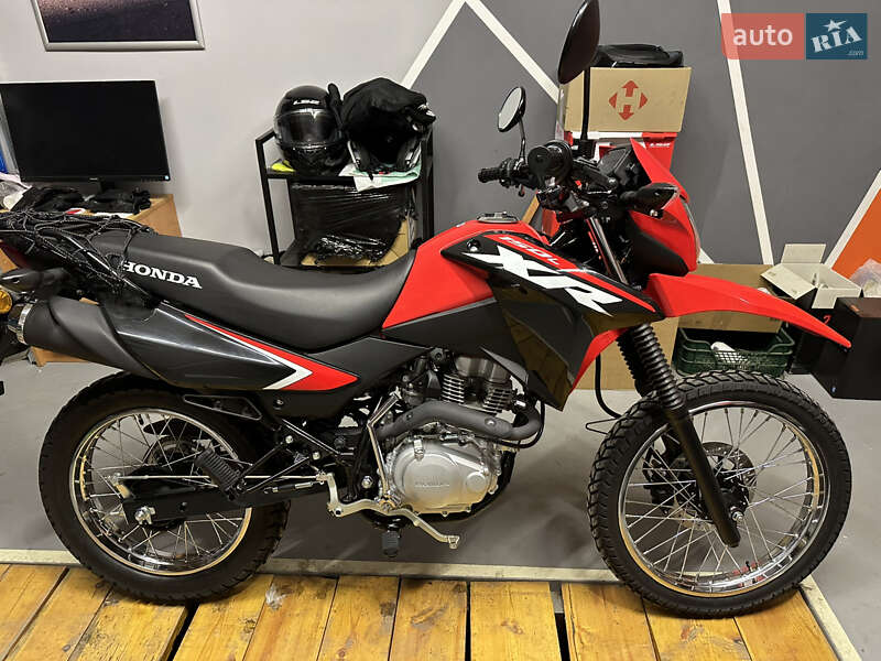 Мотоцикл Внедорожный (Enduro) Honda XR 150L 2025 в 