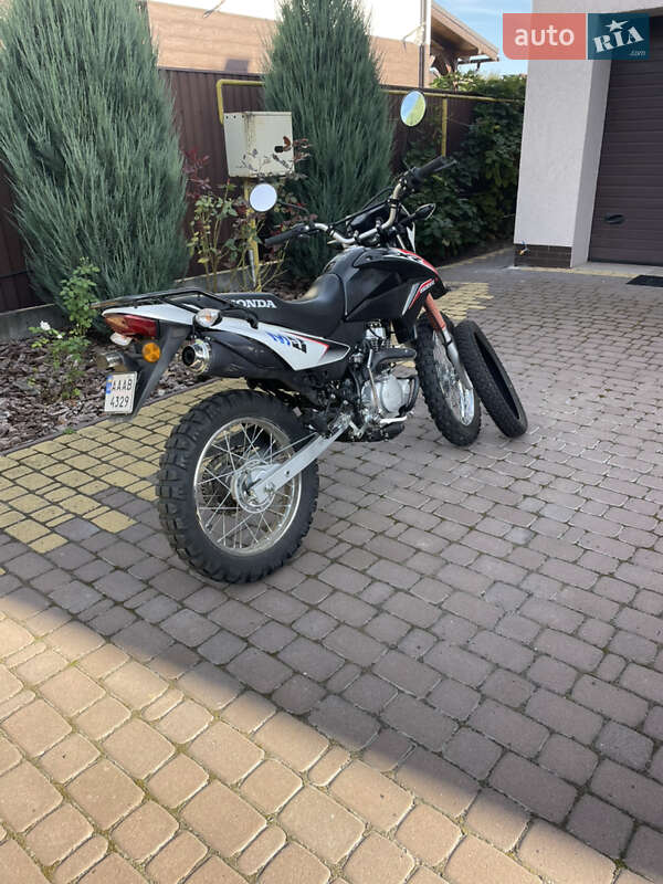 Мотоцикл Позашляховий (Enduro) Honda XR 150L 2014 в Києві