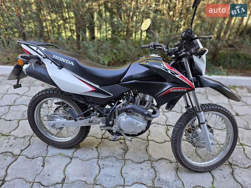Мотоцикл Позашляховий (Enduro) Honda XR 150L 2014 в Львові