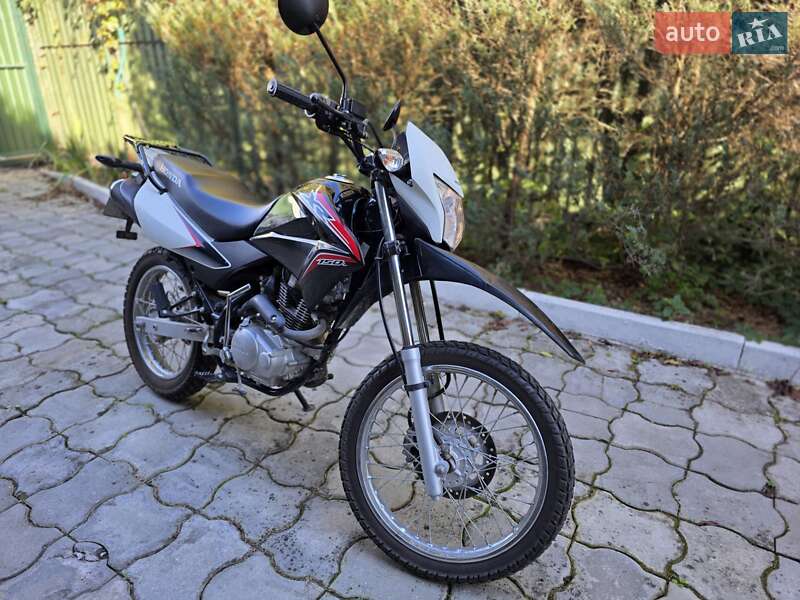Мотоцикл Позашляховий (Enduro) Honda XR 150L 2014 в Львові