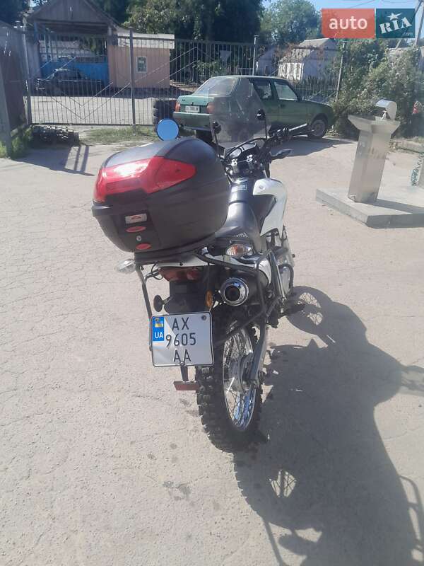 Мотоцикл Багатоцільовий (All-round) Honda XR 150L 2014 в Вільногірську фото 7 Мотоцикл Багатоцільовий (All-round) Honda XR 150L 2014 в Вільногірську