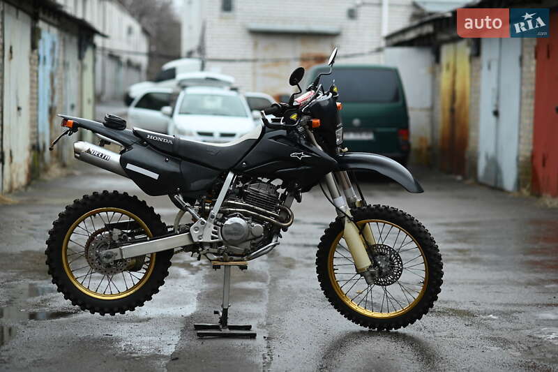 Мотоцикл Позашляховий (Enduro) Honda XR 250 Tornado 2006 в Києві