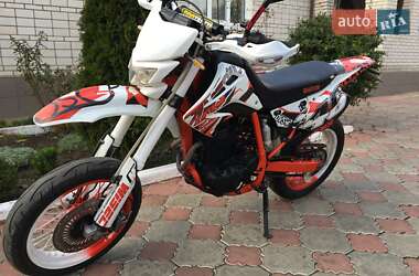 Вантажні моторолери, мотоцикли, скутери, мопеди Honda XR 400 Motard 2005 в Гайвороні