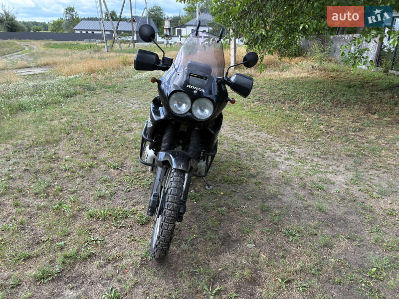 Мотоцикл Многоцелевой (All-round) Honda XRV 750 Africa Twin 2001 в Киеве фото 2 Мотоцикл Многоцелевой (All-round) Honda XRV 750 Africa Twin 2001 в Киеве