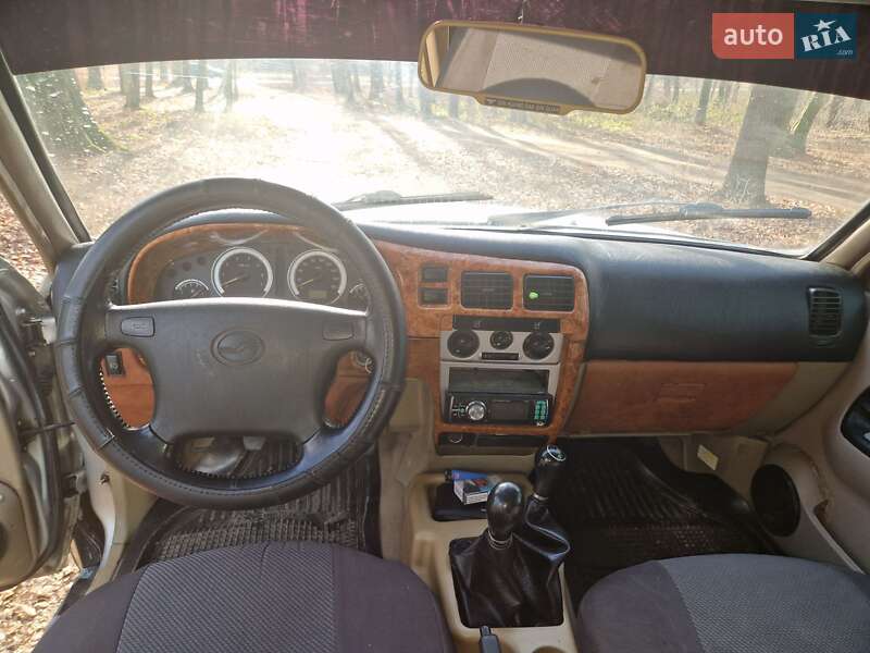 Универсал Hong Xing HX 6492E 2005 в Львове